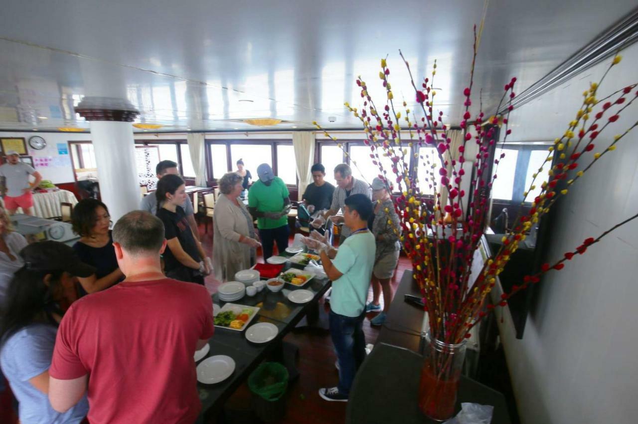 Halong Sapphire Cruises Hotel Ha Long Exterior foto